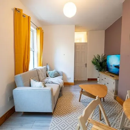 Lejlighed Cozy & Stylish 2bed Flat - Wifi - Parking - Garden - Bristl