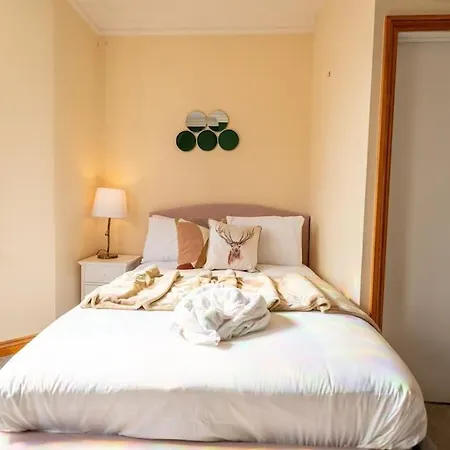 Cozy & Stylish 2bed Flat - Wifi - Parking - Garden - Bristl Lejlighed